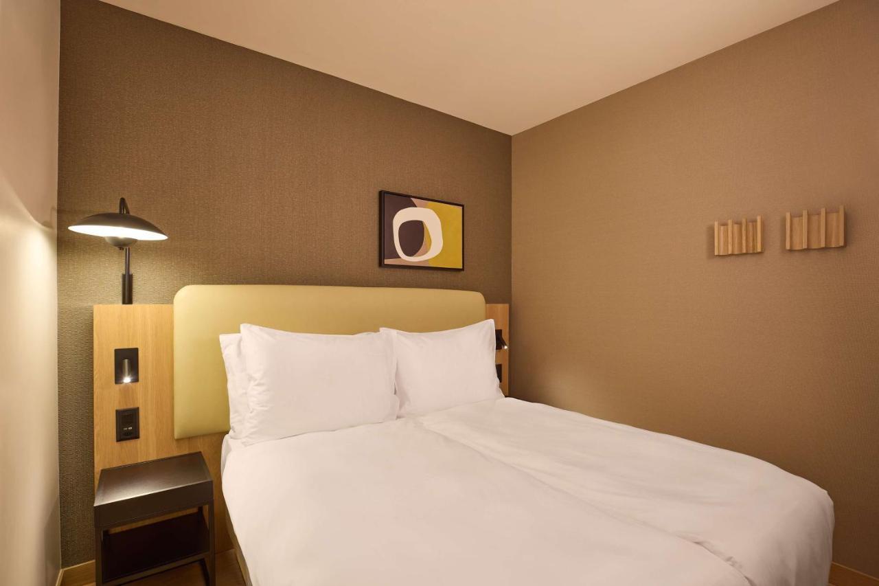 Apart-hotel Adina Geneva 4*